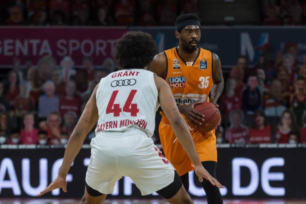 除了球员个 除了球员个