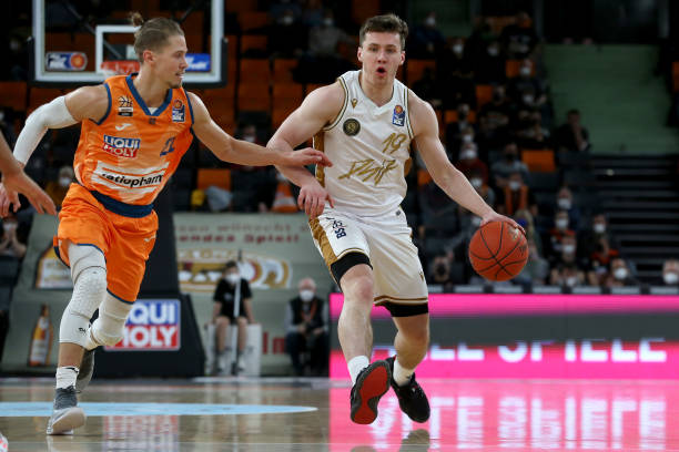 从照片上看 从照片上看